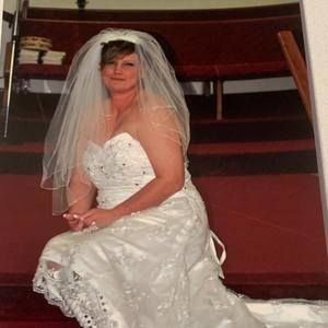 Meet your Posher, Evelyn